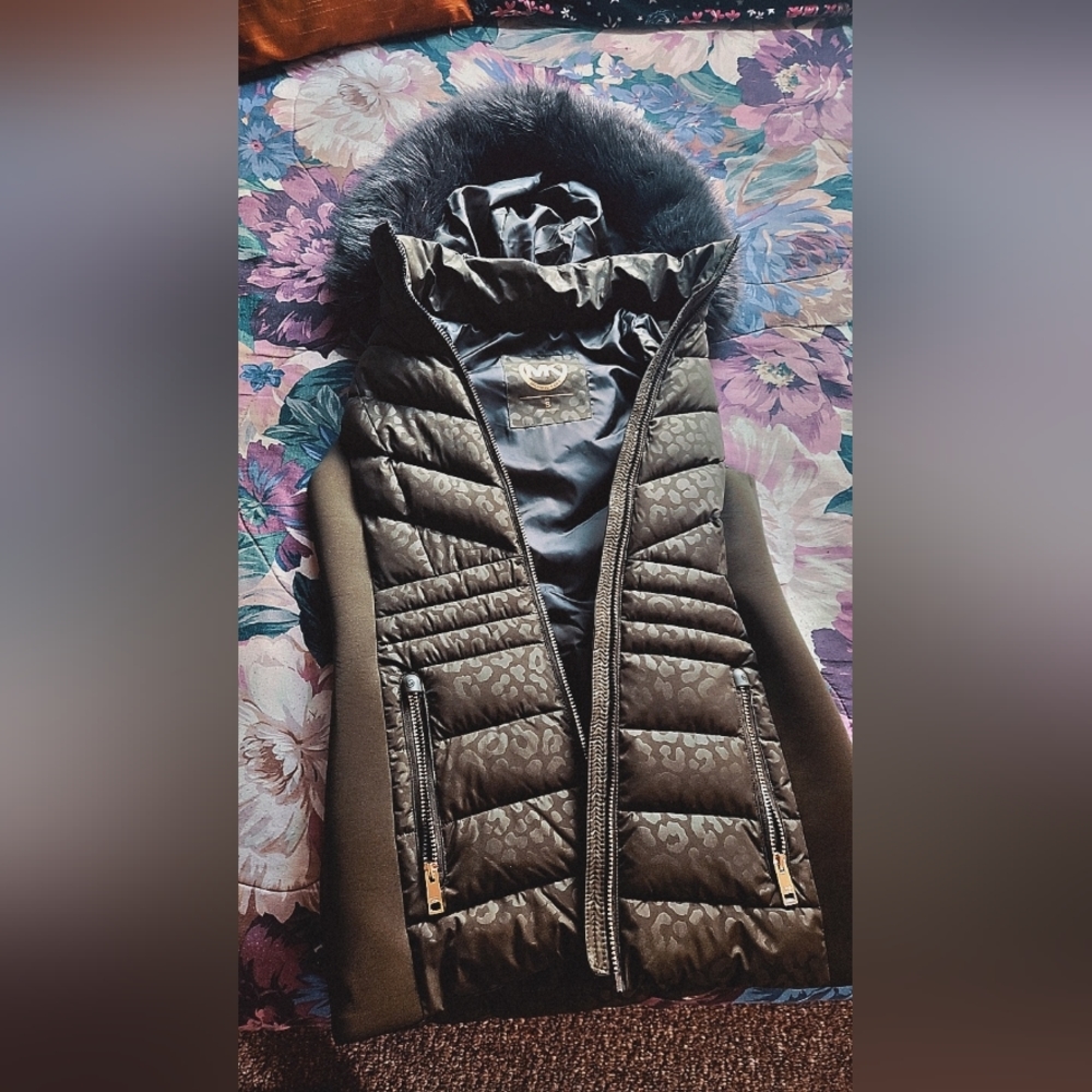 Michael Kors green puffer vest